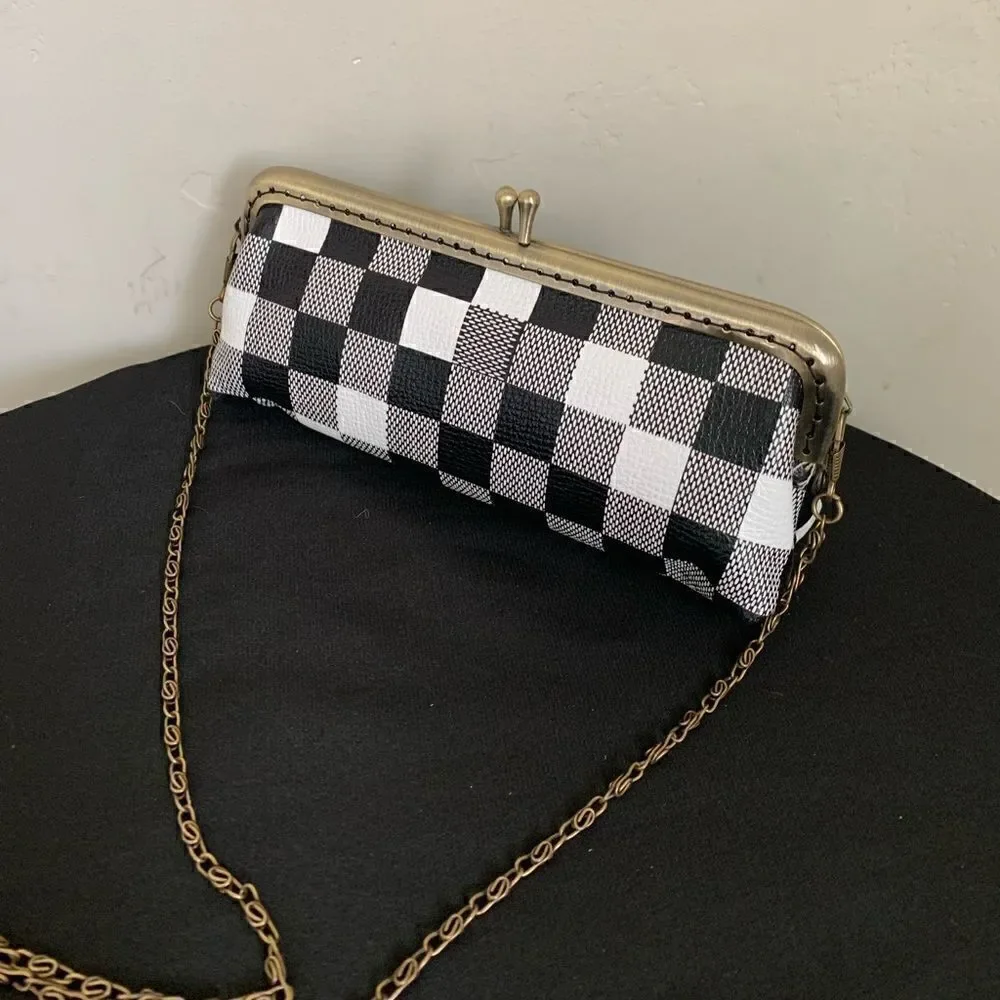 Handmade Genuine Leather Checker Embossed Kiss-lock  Small Clutch/Cosmetics Case